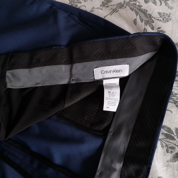 Men's Calvin Klein suit 44R blue - Picture 13 of 14